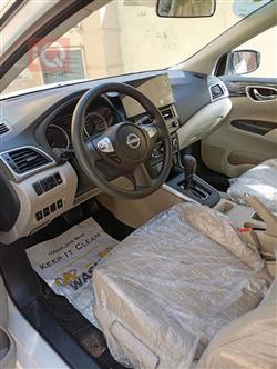 نيسان سنترا